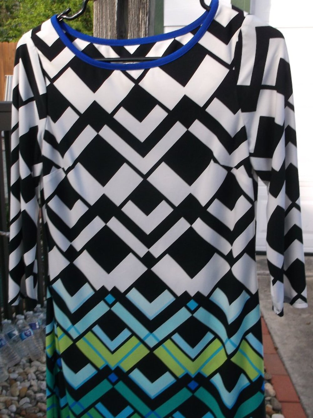 Eliza J Long Sleeve Geometric Dress – Blue/Green Accents, Size 4, Like New